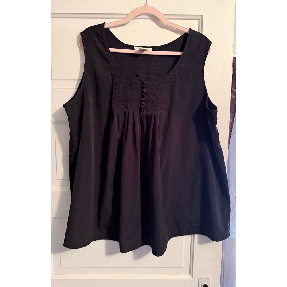 Black Romans sleeveless top